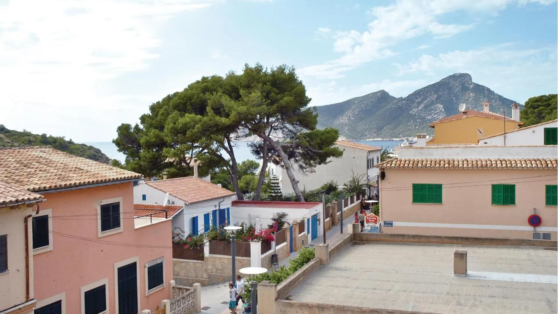 Tatil Evi Stunning Home In San Telmo With Kitchen Sant Elm